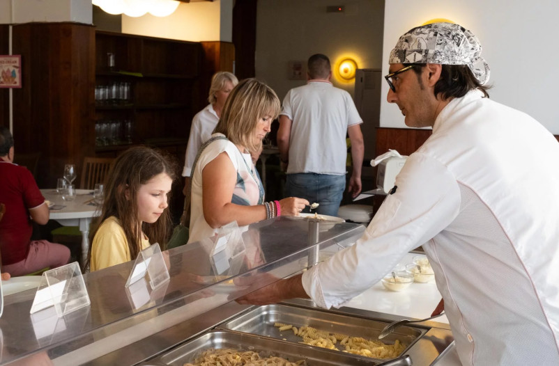 media.Buffet Alexander-42