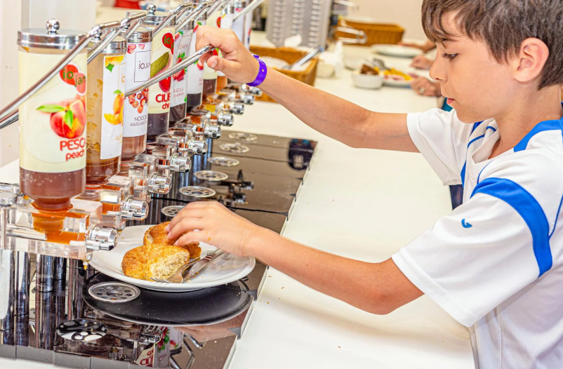 media.colazione buffet bimbi